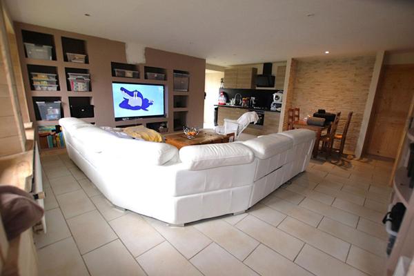 À VENDRE ? DOMAINE TOURISTIQUE ? AUBRAC (12420)