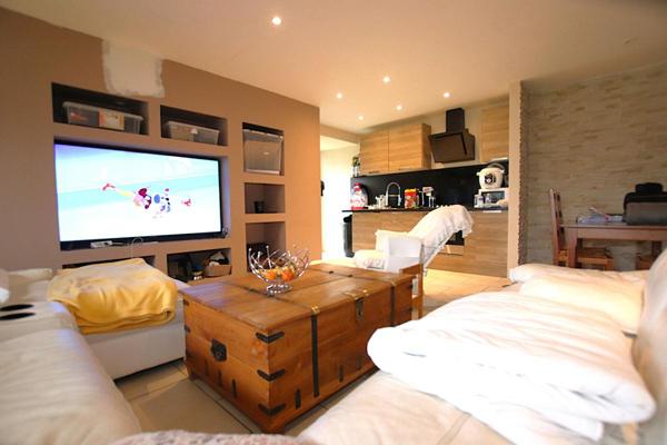 À VENDRE ? DOMAINE TOURISTIQUE ? AUBRAC (12420)