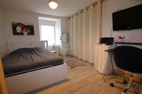 À VENDRE ? DOMAINE TOURISTIQUE ? AUBRAC (12420)