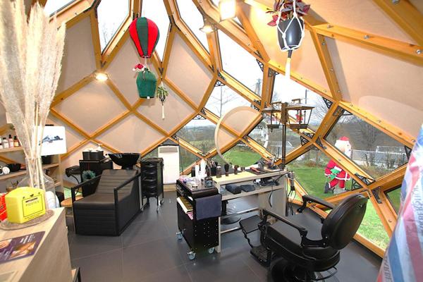 À VENDRE ? DOMAINE TOURISTIQUE ? AUBRAC (12420)