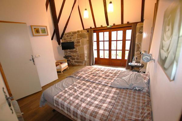 À VENDRE ? DOMAINE TOURISTIQUE ? AUBRAC (12420)