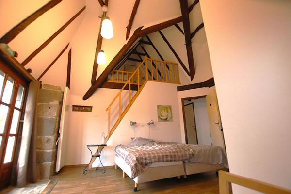 À VENDRE ? DOMAINE TOURISTIQUE ? AUBRAC (12420)