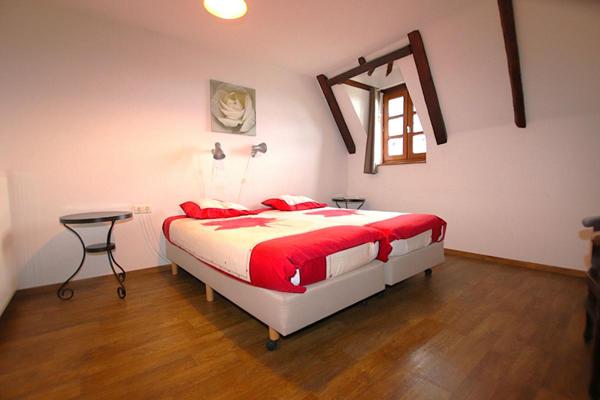 À VENDRE ? DOMAINE TOURISTIQUE ? AUBRAC (12420)