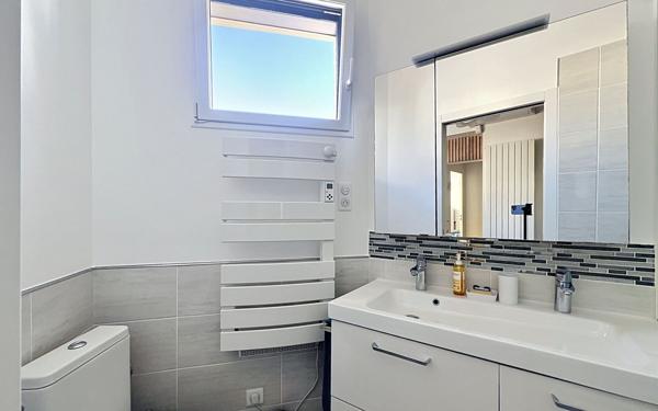 Maison à vendre    5 pièces • 105 m2 Suresnes