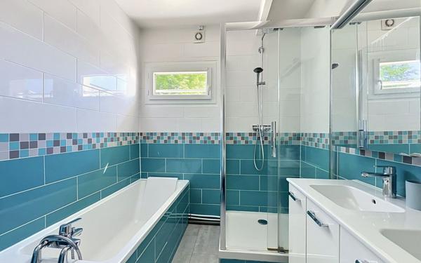 Maison à vendre    5 pièces • 105 m2 Suresnes