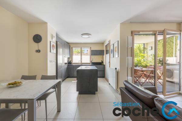 LYON 3 – MONTCHAT centre - T3 UTEI 2O15 avec garage