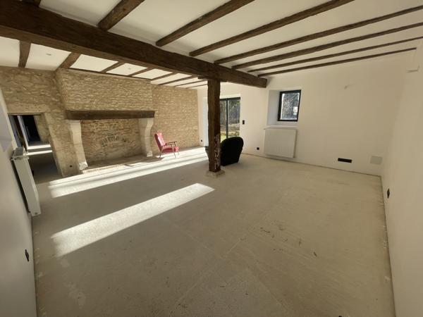 Poitiers (86000) POITIERS Breuil Mingot BELLE LONGERE de 270 m2 sur Parcelle de 3.000 m2 arborée