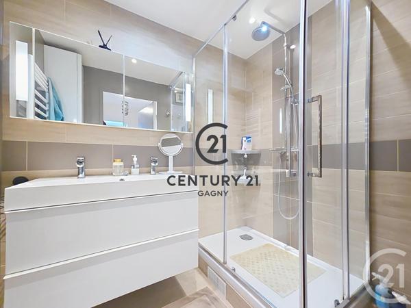 Appartement F3 à vendre  3 pièces - 65,82 m2 GAGNY - 93