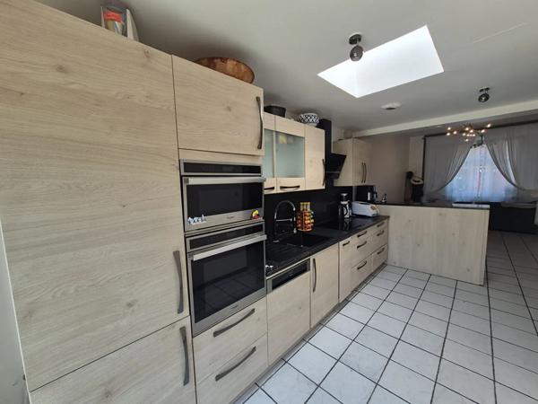 Maison à vendre 5 pièces 97m² Roubaix (59100)