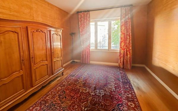 Appartement à vendre    5 pièces • 161,78 m2 Lorient