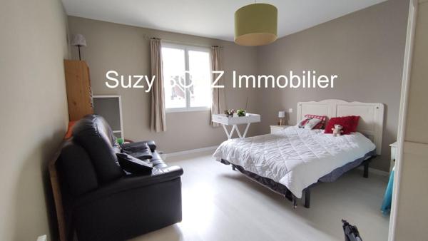 Propriété avec 3 logements, 2 séchoirs à tabac et puits