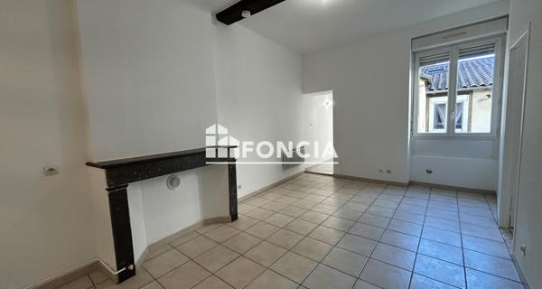 Location Studio 41.5 m² - Vienne 38200
