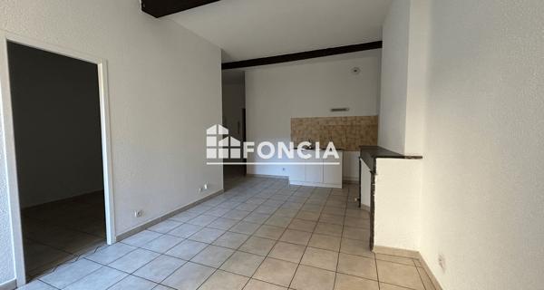 Location Studio 41.5 m² - Vienne 38200