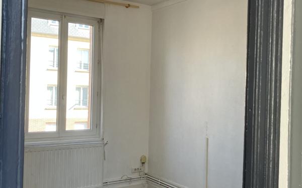 Appartement à louer    2 pièces • 25 m2 Amiens