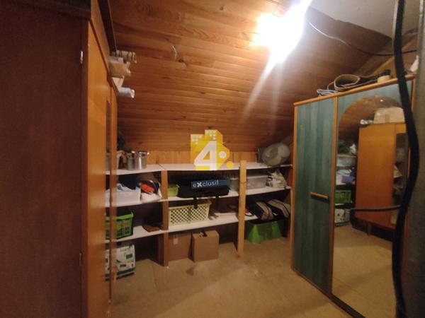 Maison - 8 pièces - 250 m²