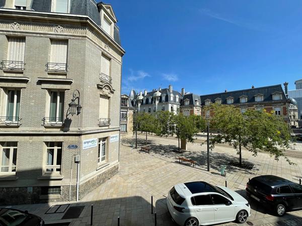TYPE 2, REIMS - COURS LANGLET