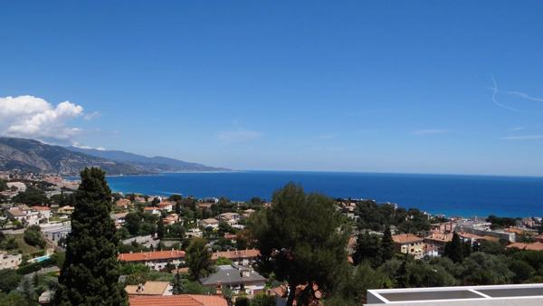 Vente Villa 5 pièces 240 m2 à Roquebrune-Cap-Martin