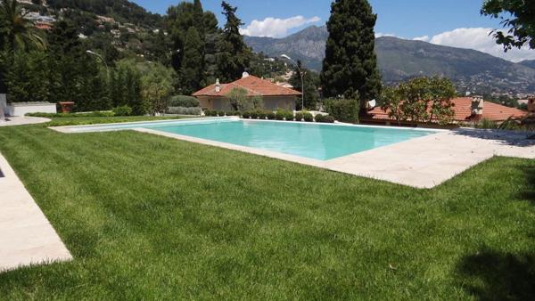 Vente Villa 5 pièces 240 m2 à Roquebrune-Cap-Martin