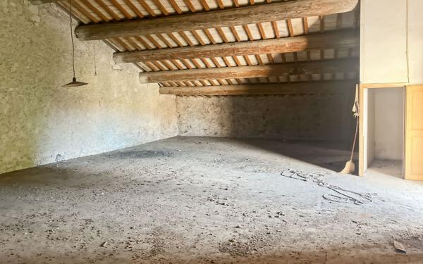 Maison à vendre    1 pièce •  Marseillan