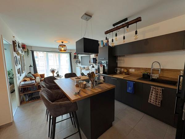 Appartement Ozoir La Ferriere 2 pièce(s) 40 m2 - OZOIR LA FERRIERE