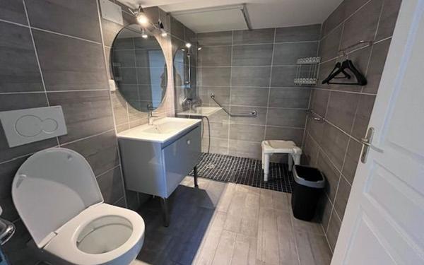 Maison à louer    5 pièces •  Caussade