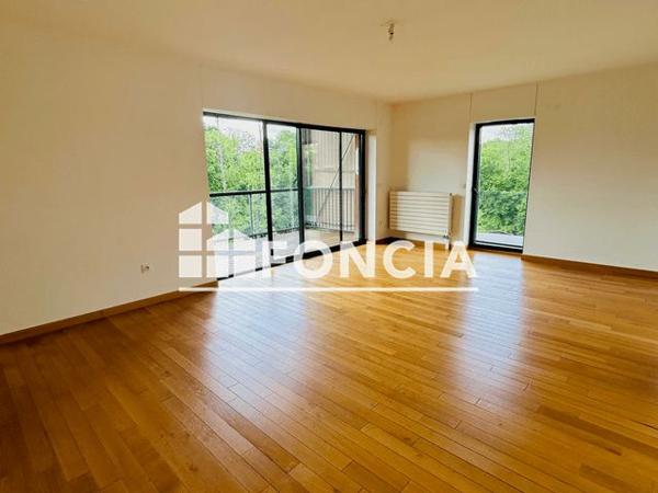 Location Appartement 4 pièces 105.53 m² - 8 RUE ALBERT EINSTEIN Draveil 91210