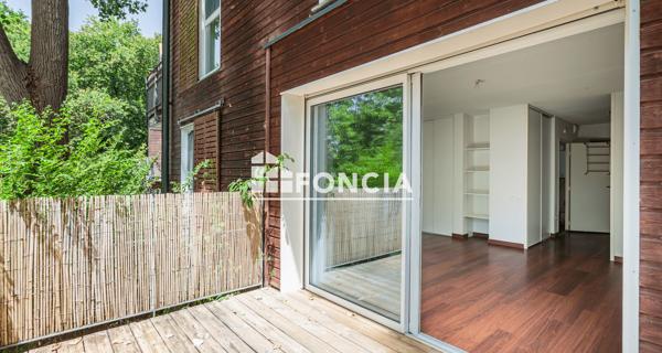 À vendre Studio 32.96 m² - Bayonne 64100