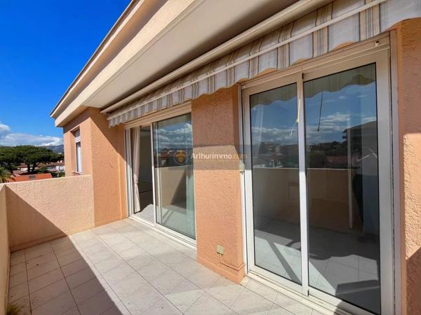 Vente Appartement 4 pièces 97 m2 à Saint-Raphaël