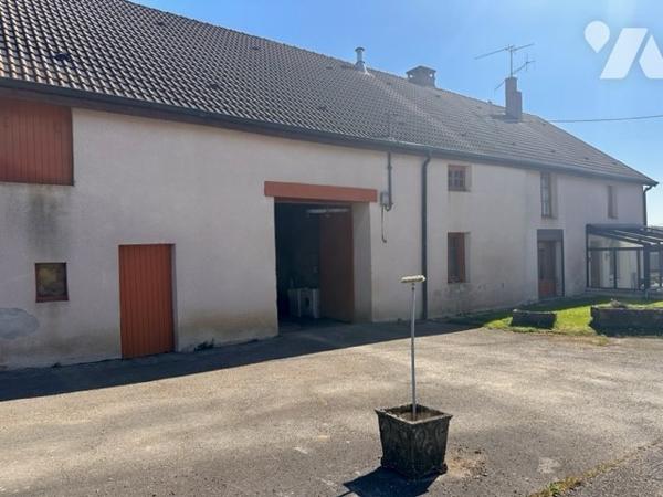 Maison au calme sur environ 2,50ha de terrain entre GRAY et VESOUL