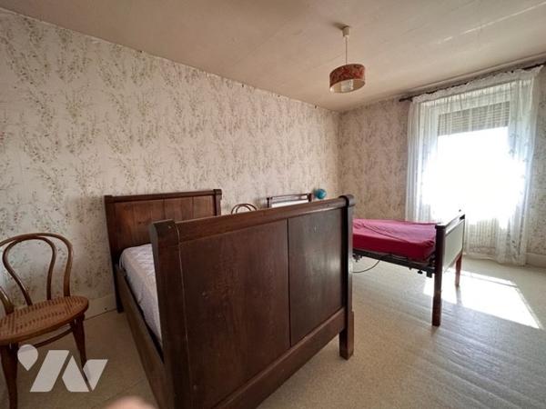 Maison au calme sur environ 2,50ha de terrain entre GRAY et VESOUL