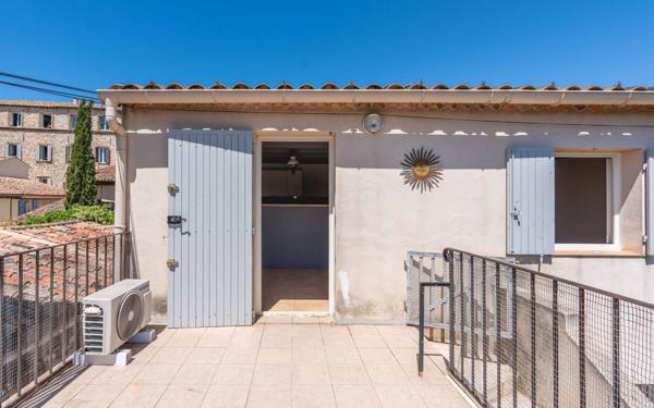 Appartement à vendre    5 pièces •  Pertuis