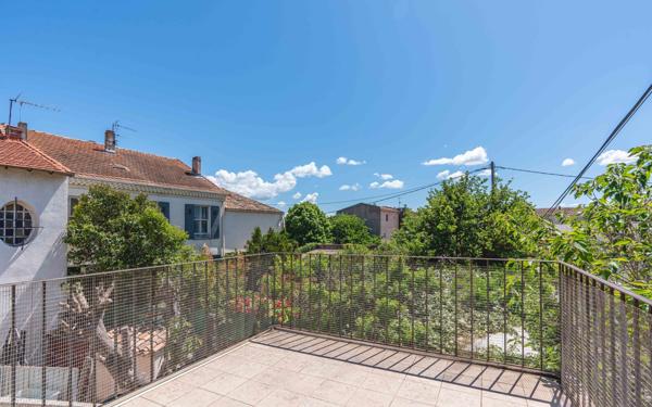 Appartement à vendre    5 pièces •  Pertuis