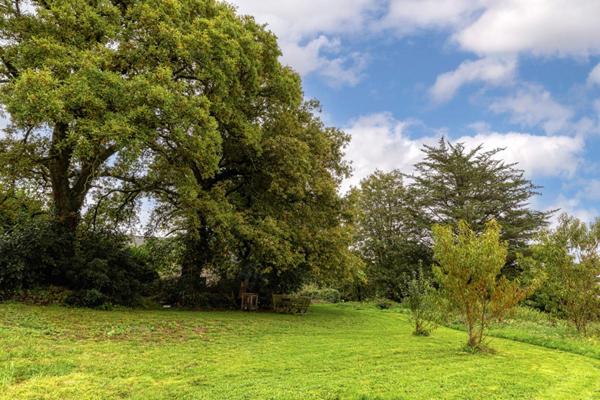 Longère  + Maison de pays - Idéal pour des Gîtes