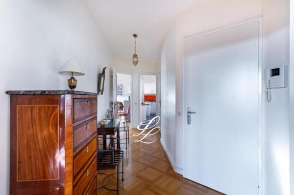 Vente - Appartement 5 pièces 127 m 2 LE MANS (72000)