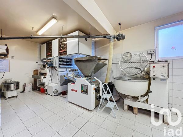 Immeuble à vendre 591 m² Fournels