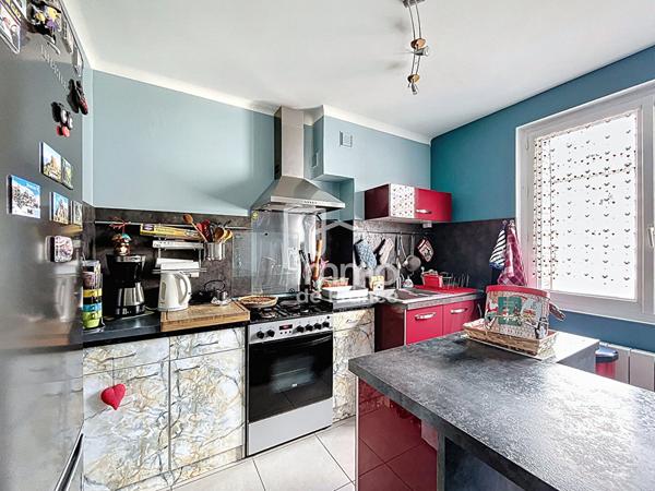 Appartement Oyonnax 3 pièce(s) 54.66 m2