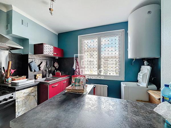 Appartement Oyonnax 3 pièce(s) 54.66 m2