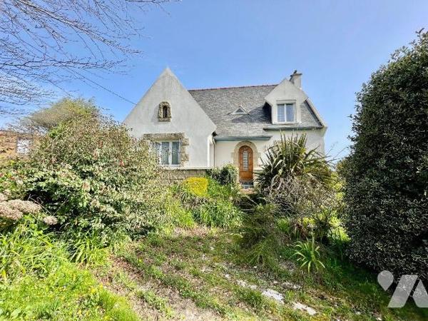 Maison à Vendre à Penvénan (22710) en Côtes-d'Armor (22)

Situation en centre ville, avec une...