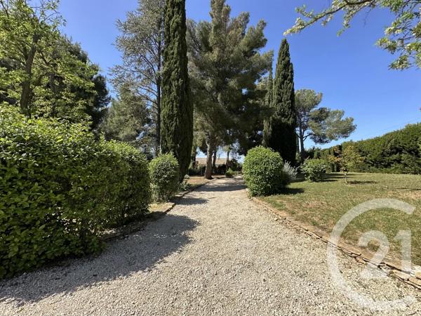 Maison à vendre  5 pièces - 140 m 2   LA CADIERE D AZUR  - 83