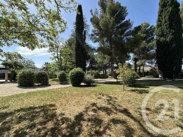 Maison à vendre  5 pièces - 140 m 2   LA CADIERE D AZUR  - 83