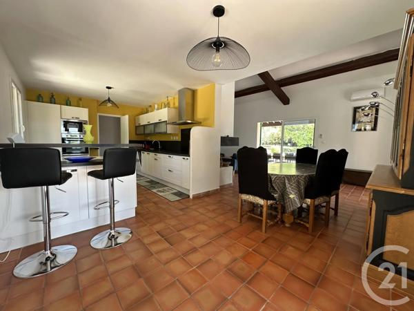 Maison à vendre  5 pièces - 140 m 2   LA CADIERE D AZUR  - 83