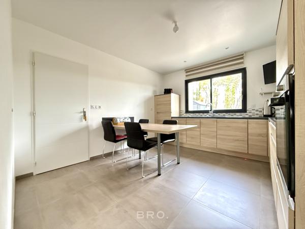 À VENDRE MAISON RT 2012 PLESCOP - 136 M2 - 4 CHAMBRES - 417 M2 DE TERRAIN - GARAGE