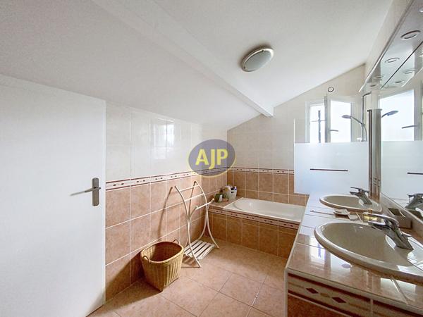 Vente maison Saint Pierre D Irube : 690 000 € - AJP Mateille Immobilier Biarritz