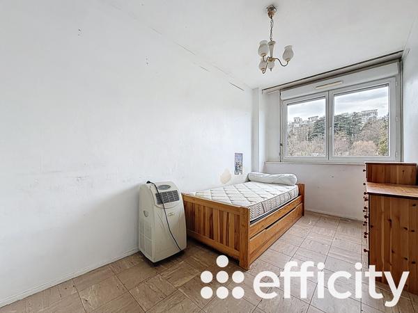 Appartement 5 pièces - 85 m² Exclusivité efficity