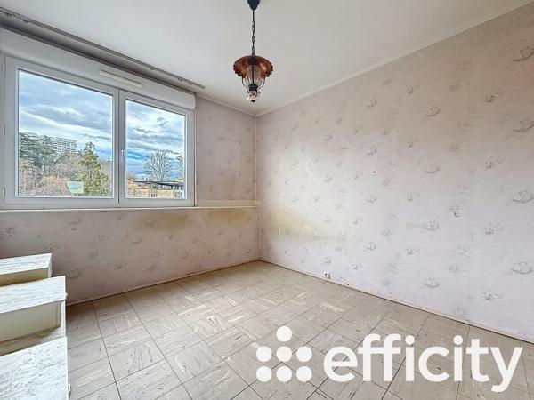 Appartement 5 pièces - 85 m² Exclusivité efficity