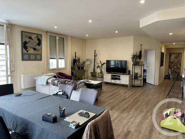 Appartement T5 à vendre  5 pièces - 143,89 m2 FOUGERES - 35