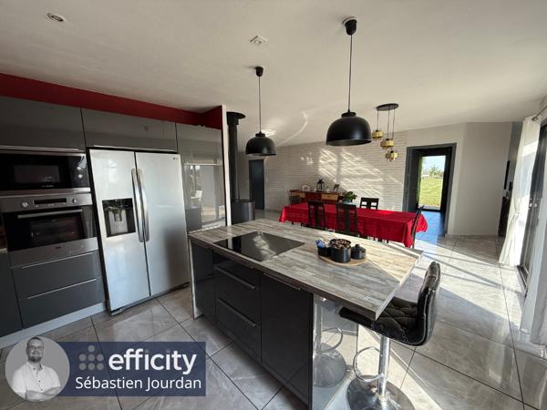 Maison 6 pièces - 138 m²