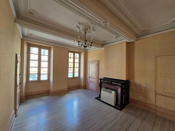 Appartement centre-ville 124 m² avec terrasse privative