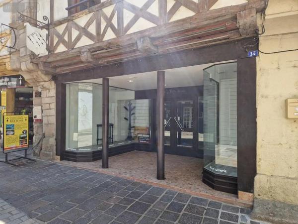 Location - Fonds et/ou murs commerciaux Pontivy 56300 60 m 2 165 m 2