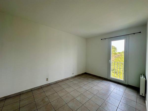 APPARTEMENT 2 CHAMBRES CAVE 2 TERRASSES CARCASSONNE